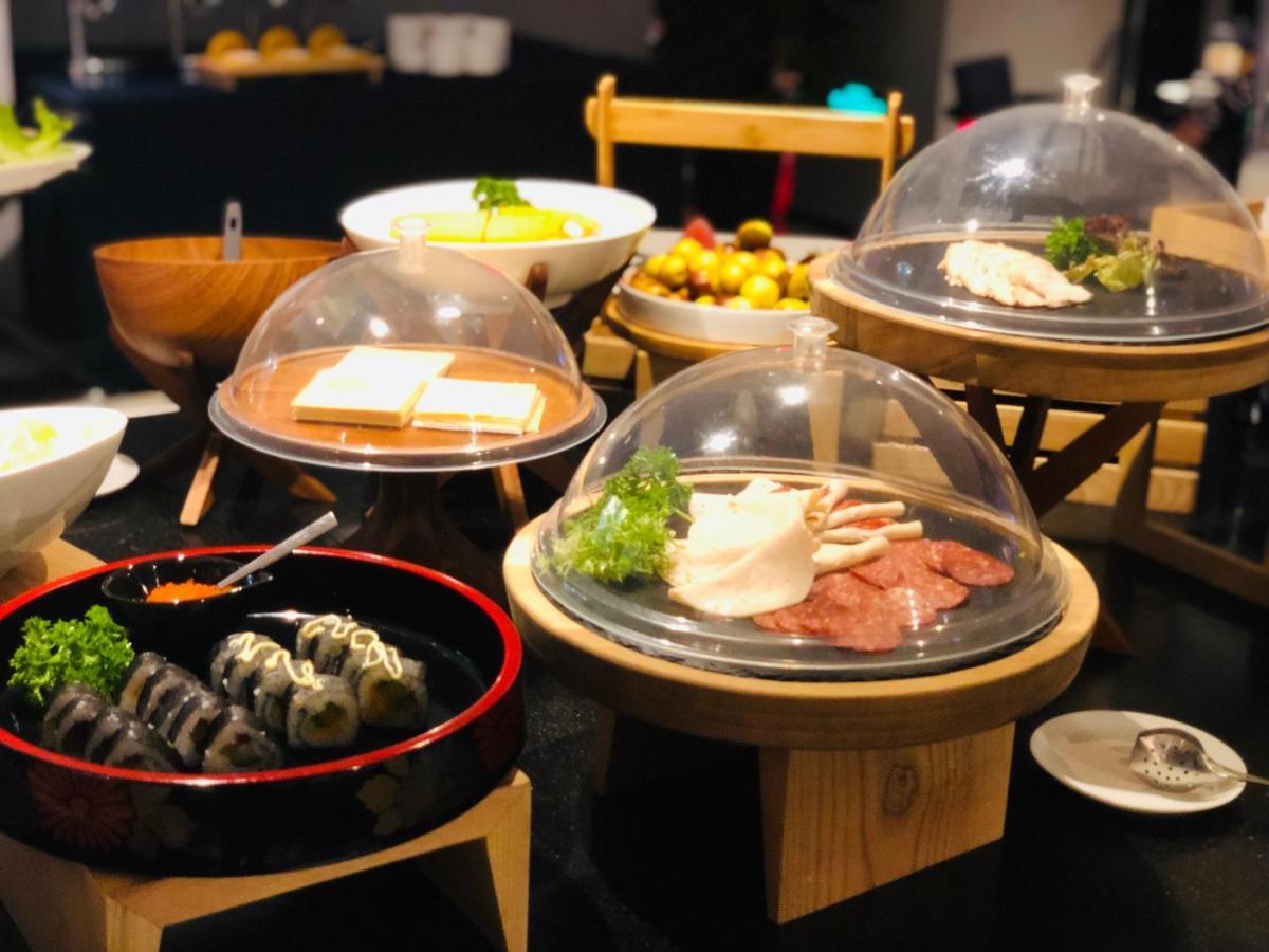 Jinmao Hotel Xi'An Downtown Екстериор снимка
